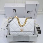 CHANEL 19 MAXI HANDBAG AS1162 - Image 2