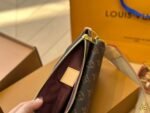 Louis Vuitton M46999 Vibe - Image 7